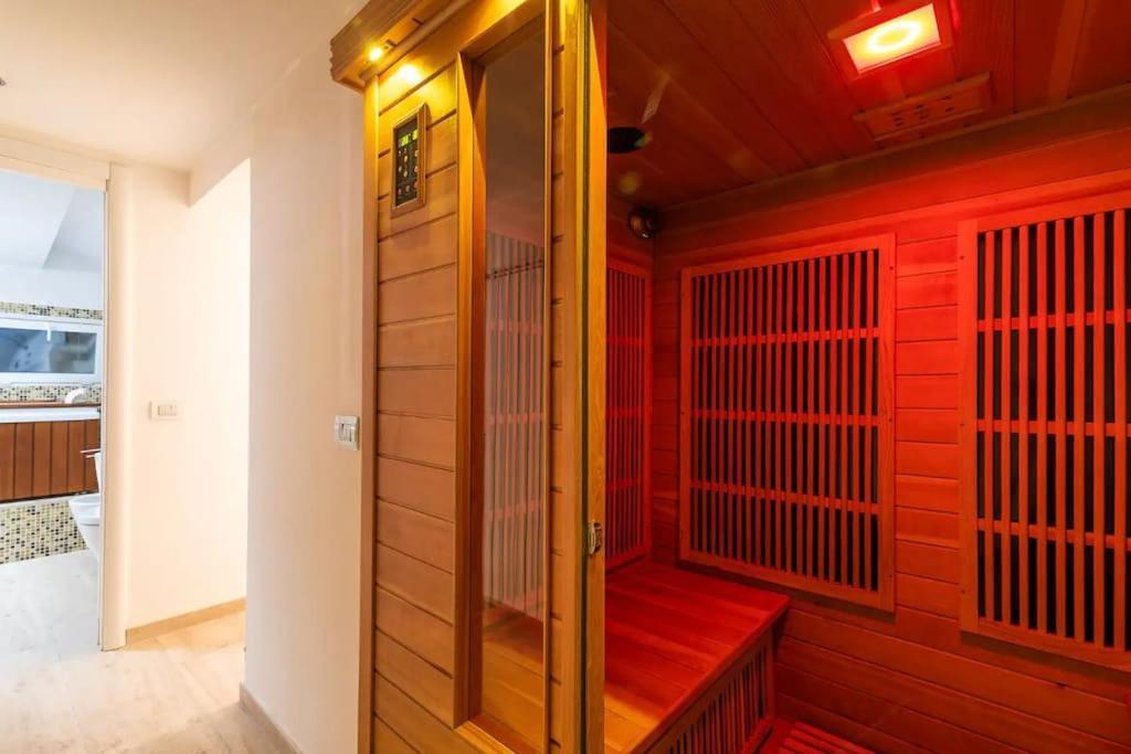 Moscova - Garibaldi Lusso, Sauna E Idromassaggio Милан Экстерьер фото